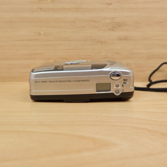 Minolta AF50 Big Finder Point and Shoot 35mm Film Camera - Picture 4 of 8